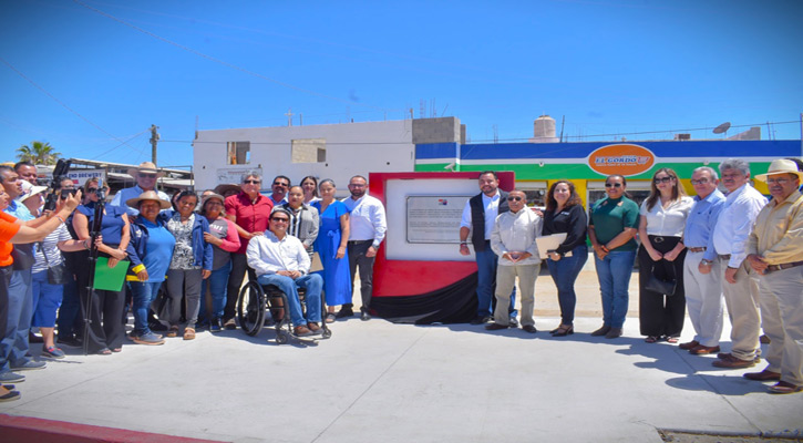 Entregan 4 obras de pavimentación con recursos del FOIS en Los Cabos