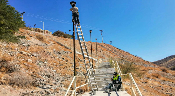 Más de 270 luminarias rehabilitadas gracias a reportes en App La Paz