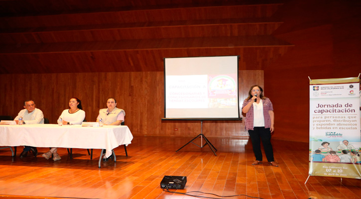 Inician capacitación dirigida a personal de tiendas escolares en nivel básico y medio superior en BCS