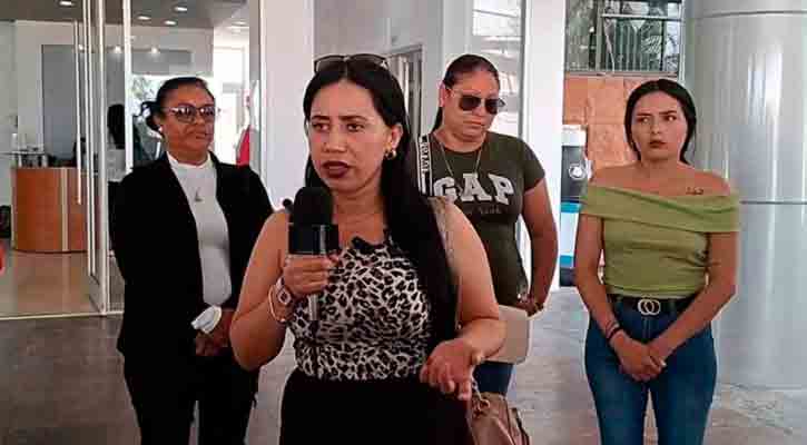 Familiares de pescadores detenidos en EU buscan que Presidenta de México interceda por ellos