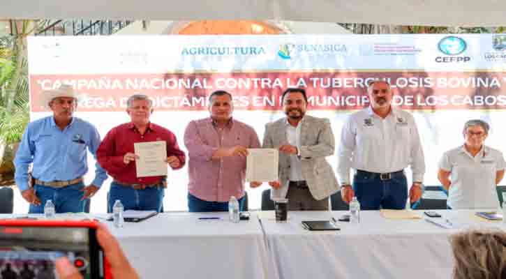 Realiza el gobierno de BCS la firma del cierre de barrido de tuberculosis bovina en Los Cabos