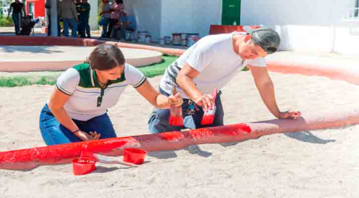 Rehabilitan jóvenes sudcalifornianas espacio público a través de la Jornada Nacional de Tequios