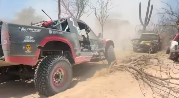 Mejora salud del menor atropellado en carrera de Off Road