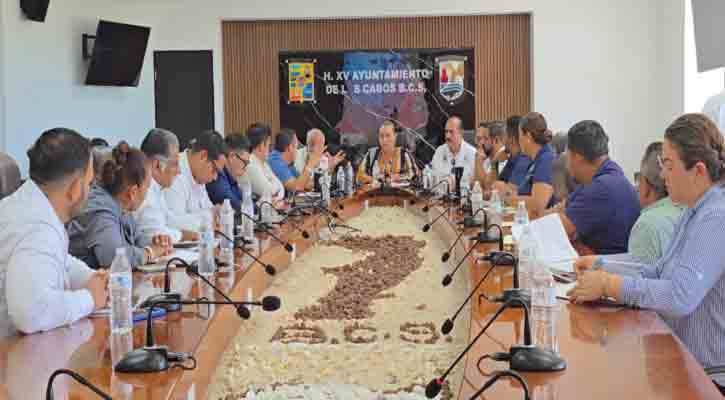 Avanza rehabilitación de más de 100 parques públicos en Los Cabos
