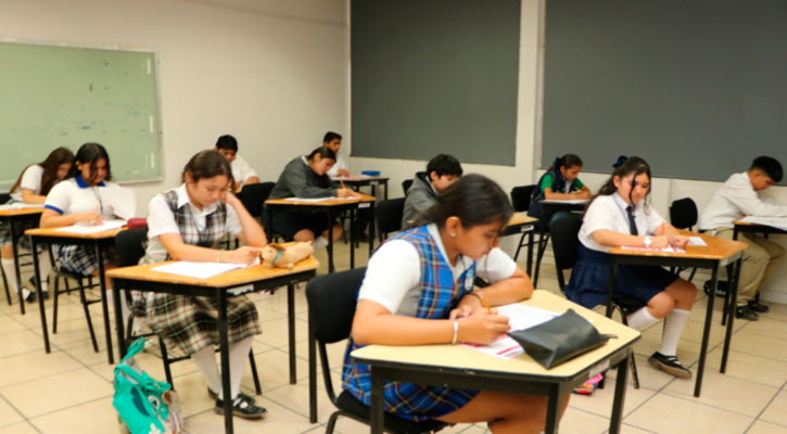 Participan 101 estudiantes en la etapa estatal de la Olimpiada Infantil 2025 en BCS