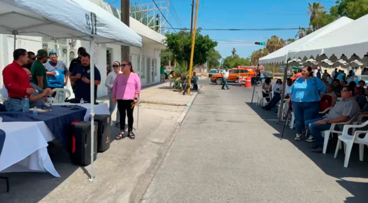 Otra vez sindicato pide cese de directora del Oomsapas de La Paz; que ya no hay vuelta atrás