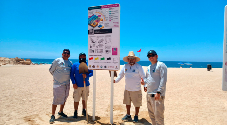 Promueve Zofemat el autocuidado en playas de Los cabos con la instalación de paletas informativas sobre condiciones del mar