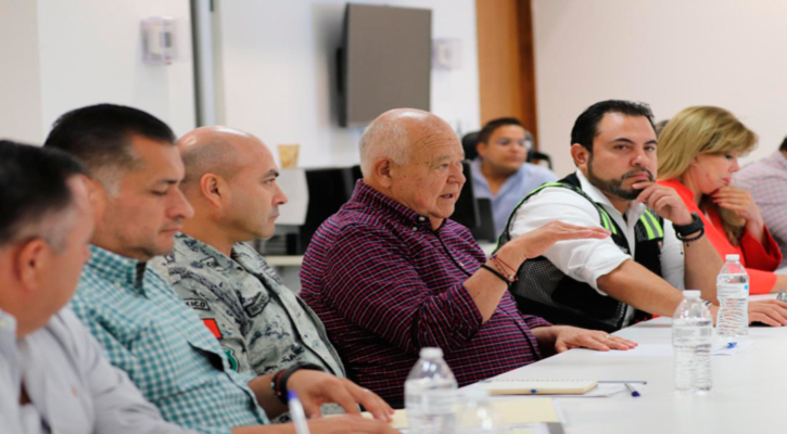 Trabaja gobierno de BCS en el ordenamiento del servicio de transporte en Los Cabos