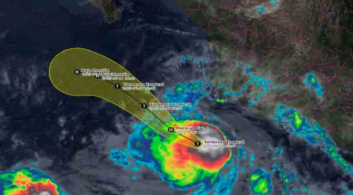 “Bárbara” se intensifica frente a costas de Michoacán, Colima y Jalisco