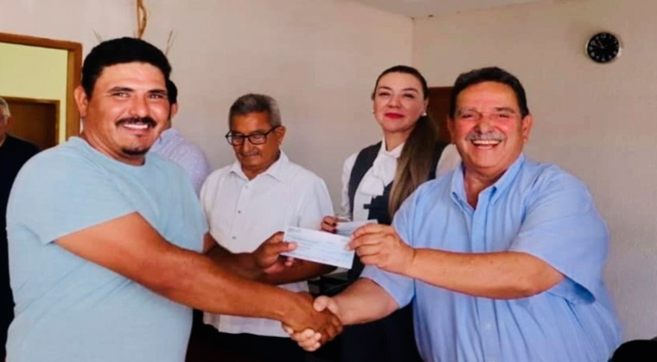 Apoya gobierno de BCS a pequeños negocios de los cinco municipios