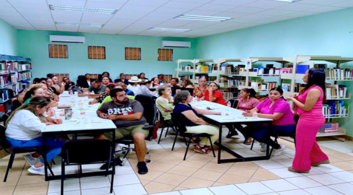 Se capacita personal bibliotecario de Los Cabos en atención a la niñez