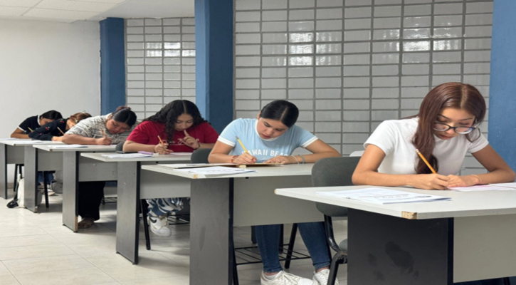 Más de 400 estudiantes de BCS realizaron examen de admisión para escuelas normales