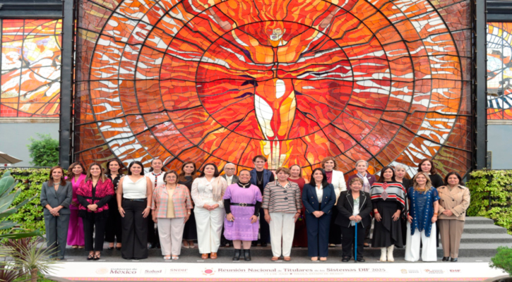 Participa BCS en el Encuentro Nacional de los Sistemas DIF 2025