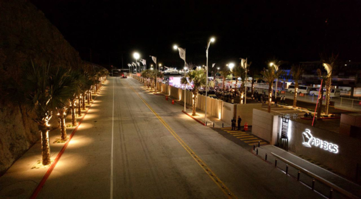 Inauguran primera y segunda etapa de modernización del Puerto de Pichilingue