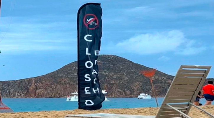 Se instaló bandera negra en la playa El Médano: se encuentra cerrada por oleaje elevado