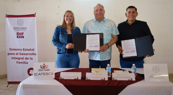 Firman Icatebcs y SEDIF comodato para impulsar la formación digital