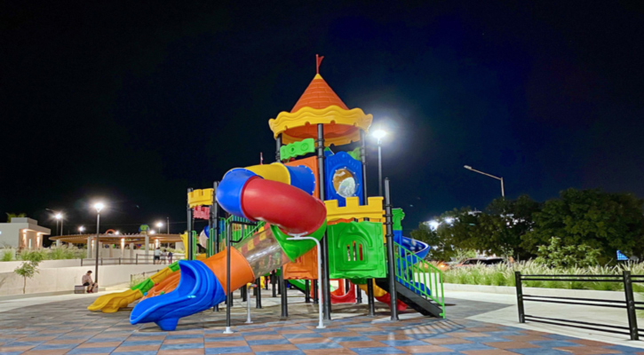 Inauguró el alcalde Christian Agúndez un centro recreativo en la colonia Altamira de CSL