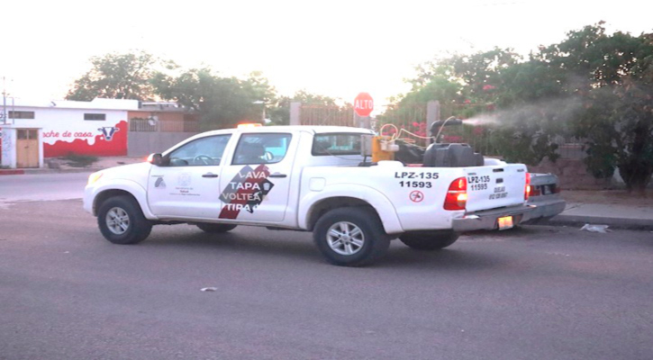 Inician labores de fumigación contra mosco transmisor del dengue en La Paz