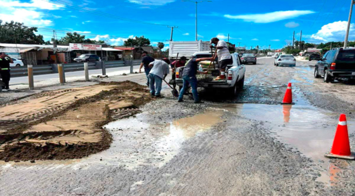 Realizan jornada emergente de bacheo en el vado de Santa Rosa en SJC