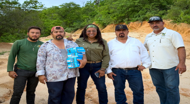 Supervisan autoridades rehabilitación de caminos rurales en CSL