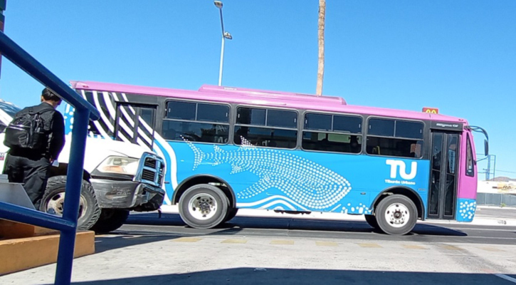 Sin definirse cuando llegarán las nuevas unidades del transporte a La Paz