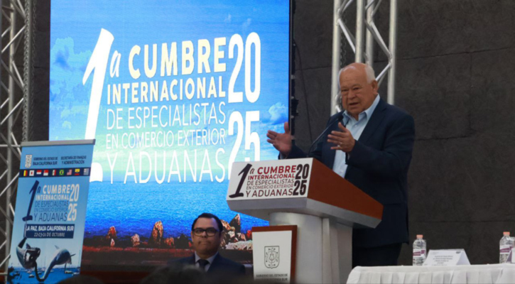 Inaugura el Gobernador la Primera Cumbre Internacional de Especialistas en Comercio Exterior y Aduanas 2025