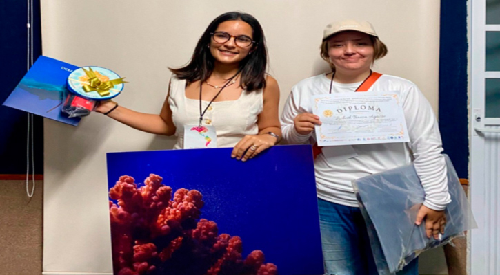 Destacan estudiantes de la UABCS en congresos mexicano y latinoamericano de arrecifes coralinos