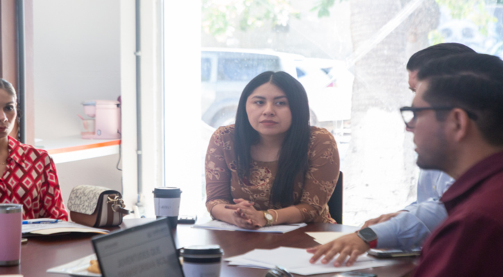 Coordinan Isjuventud y el Congreso del Estado trabajos para la consulta juvenil estatal