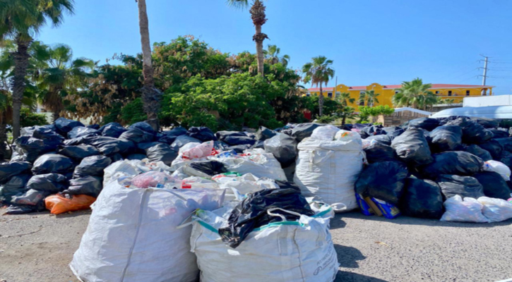 Entregó la Delegación de CSL tres toneladas de PET al DIF Los Cabos