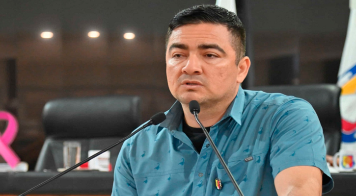 “Nomás le hacemos al pendejo”, recrimina Sergio Huerta a compañeros Diputados; lo censuran en el Congreso