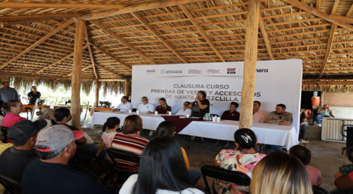 Realiza SEDIF e Icatebcs ceremonia de clausura de cursos en comunidades rurales de La Paz y Comondú Realiza SEDIF e Icatebcs ceremonia de clausura de cursos en comunidades rurales de La Paz y Comondú