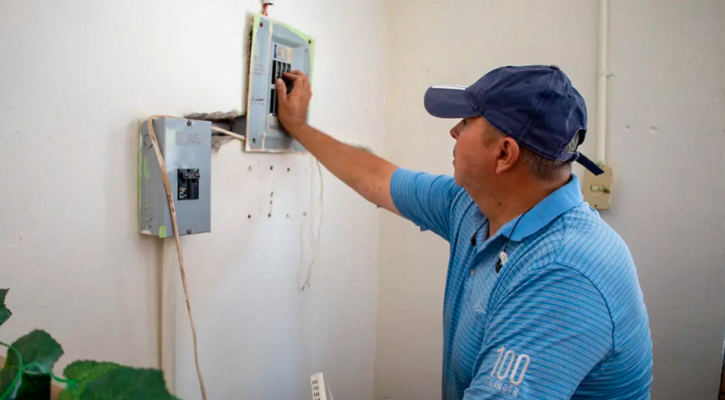 Todavía hay 60 escuelas sin suficiente carga eléctrica en BCS; 40 se ubican en Los Cabos