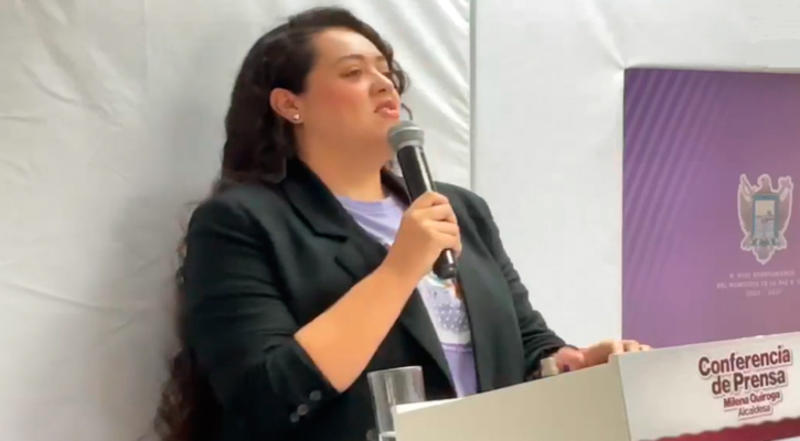 Llueven críticas a funcionaria municipal por desacuerdo con la expresión “que padre”