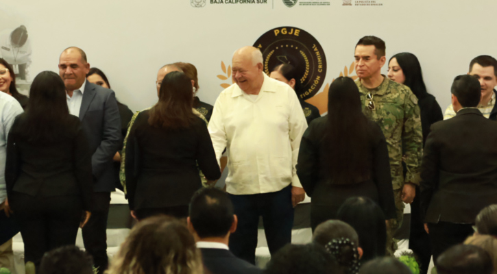 Encabeza Gobernador ceremonia de graduación de nuevos Agentes de Investigación Criminal