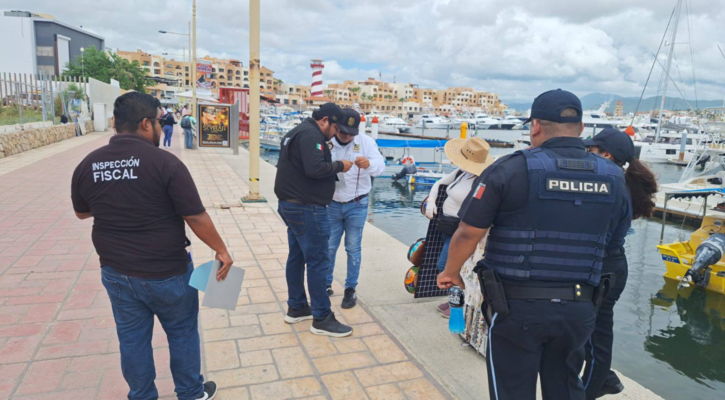 Redobla Inspección Fiscal operativos para el ordenamiento del comercio en zonas turísticas de CSL