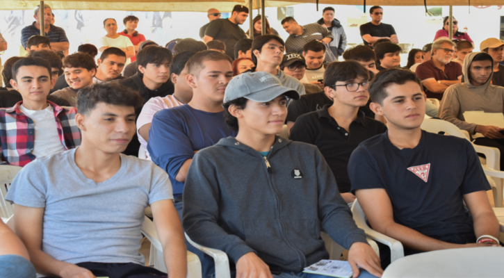 Participan 634 jóvenes el sorteo del servicio militar 2025