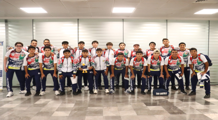 Equipos de BCS de futbol 6x6 viajan a Oaxtepec a los Juegos Nacionales Populares 2025 Equipos de BCS de futbol 6x6 viajan a Oaxtepec a los Juegos Nacionales Populares 2025