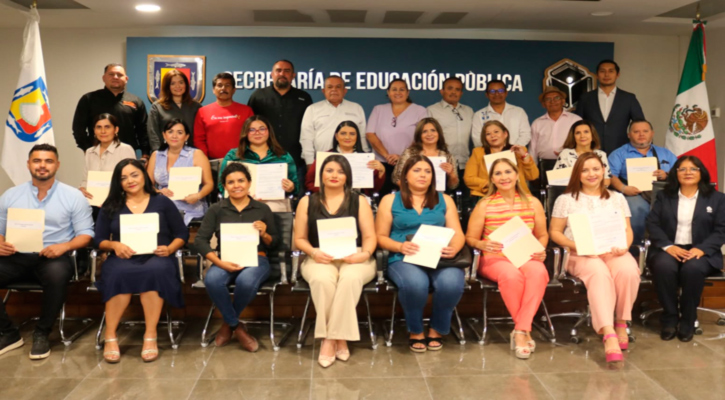 Otorgan 19 becas-comisión a docentes de BCS para estudios de posgrados