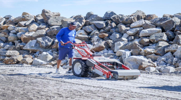 Realizan Zofemat y Puerto Los Cabos jornada de limpieza en La Playa