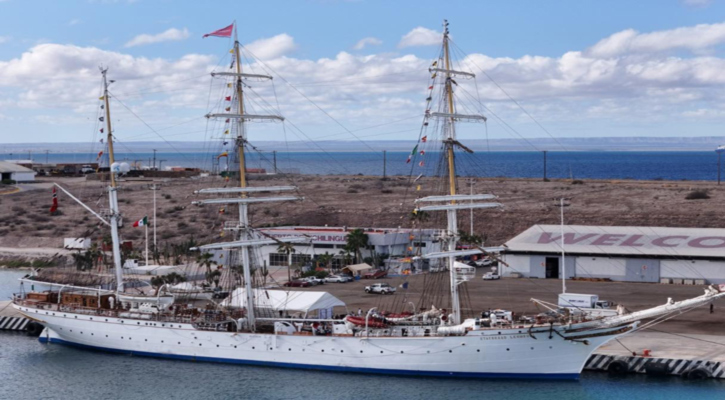Recibe La Paz al velero noruego Statsraad Lehmkuhl en expedición internacional