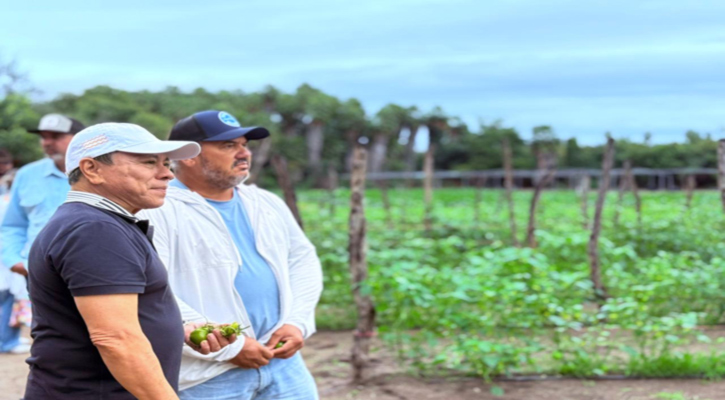 Muestra Delegación de Miraflores su riqueza agrícola, apícola, ganadera y gastronómica al Embajador de Panamá