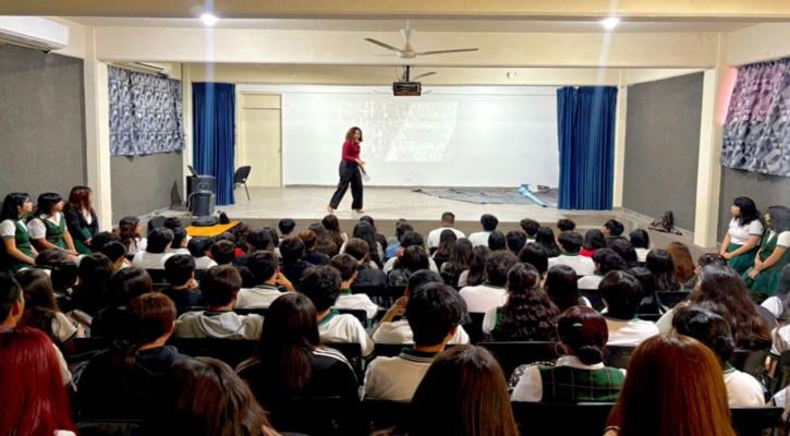 Realizan en Los Cabos encuentro con más de 300 estudiantes para visibilizar derechos de la mujer
