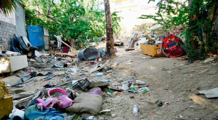 Atienden tiradero clandestino en Lomas del Faro con jornada de descacharrización