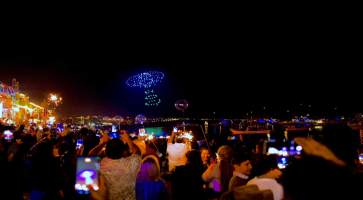 Gobierno de Los Cabos invita a despedir el 2025 con el espectáculo sostenible “Luz del Vigía” en CSL