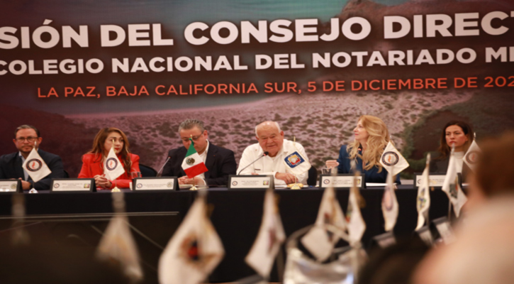 Inaugura Gobernador la sesión del Consejo Directivo del Colegio Nacional del Notariado Mexicano