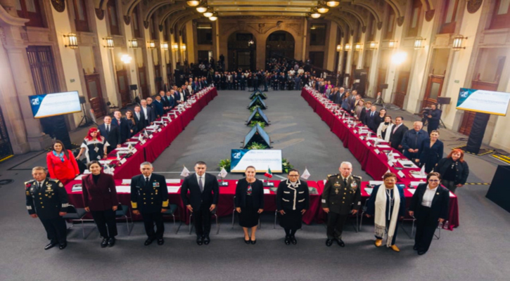 Asiste Gobernador a sesiones nacionales de Seguridad y Protección Civil encabezadas por la presidenta Claudia Sheinbaum 