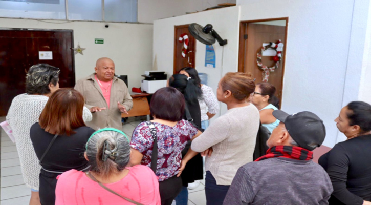 Atienden de manera directa a locatarios del Tianguis Las Palmas en CSL