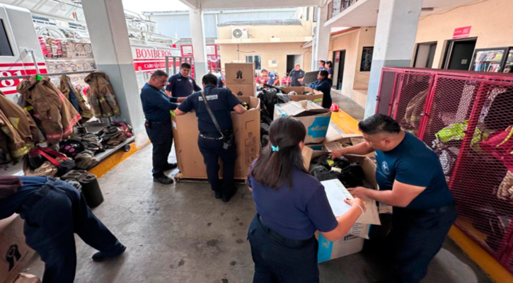 Reciben Bomberos de CSL donación de equipo médico y de protección para reforzar operaciones en 2026