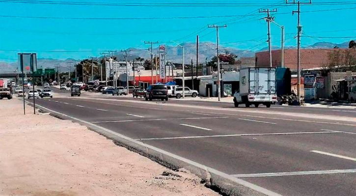 Carritos en la ciclovía y scooters por la banqueta del malecón de La Paz serán retirados por la Policía