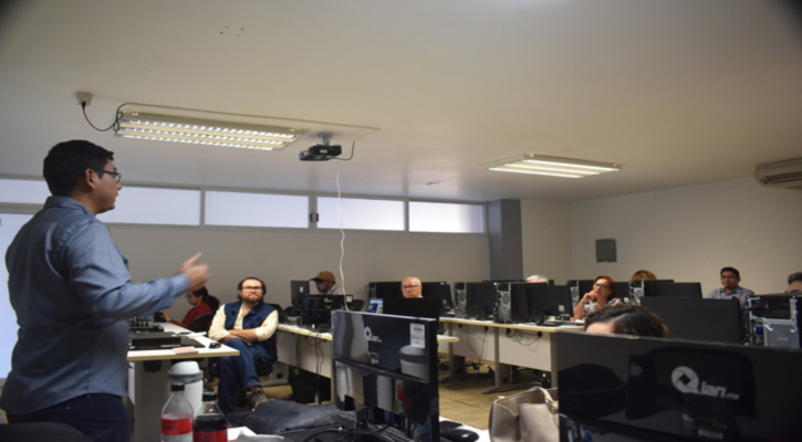 Profesorado de la UABCS participa en curso sobre Inteligencia Artificial aplicada a la práctica docente